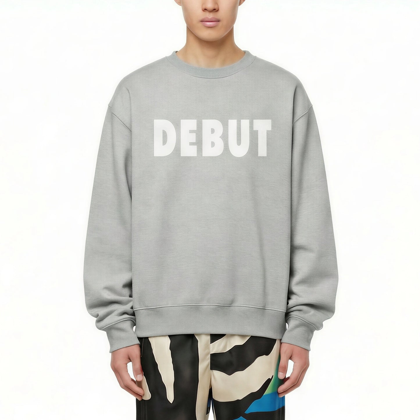 SWEATSHIRT DROP 01 - #06 DEBUT